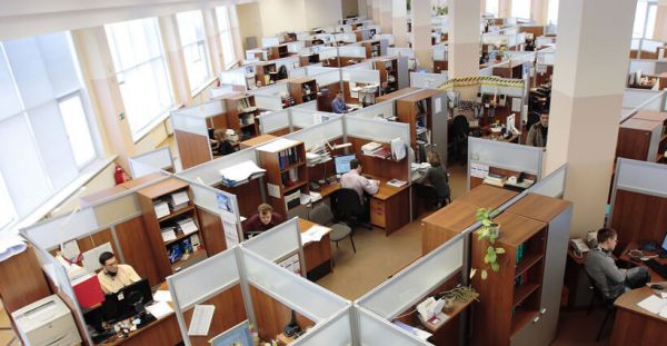 Büro als Symbol für Arbeitnehmermarkt