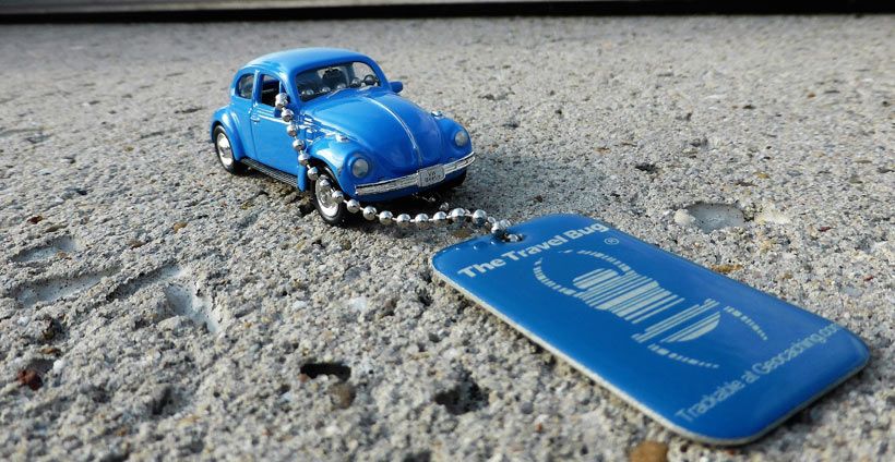Schlüsselanhänger mit Foto und kleinem Auto