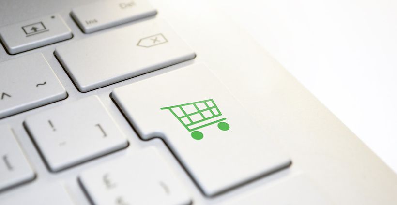 Online einkaufen in einem Online-Shop
